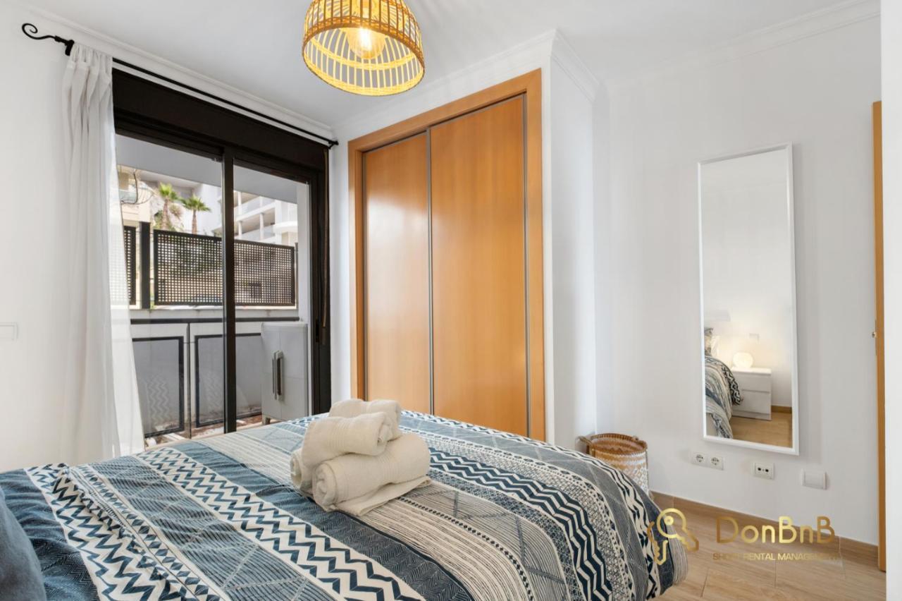 Cozy Apartment With Sea View And Private Parking In フエンヒロラ エクステリア 写真