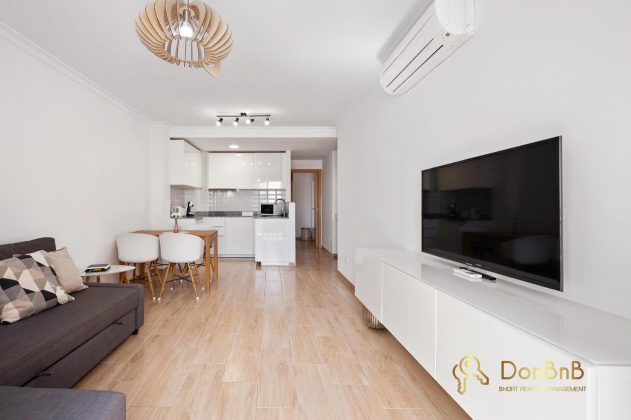 Cozy Apartment With Sea View And Private Parking In フエンヒロラ エクステリア 写真